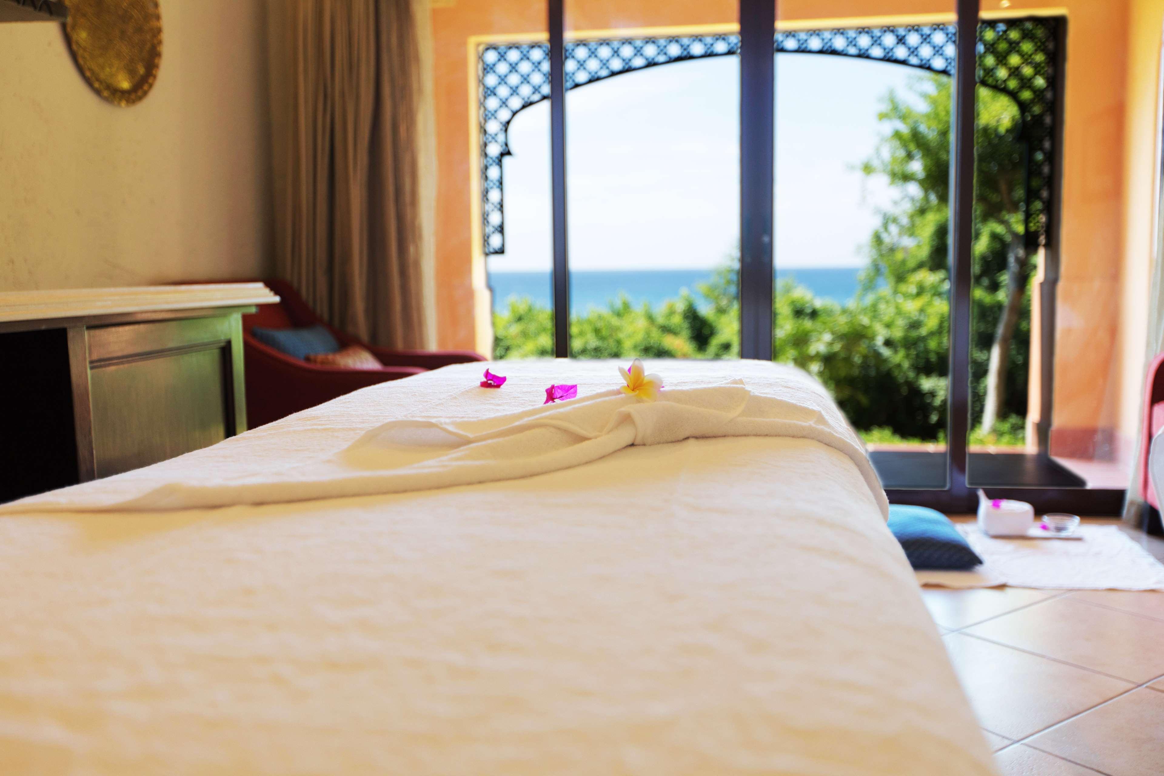 Avani Pemba Beach Hotel Eksteriør bilde